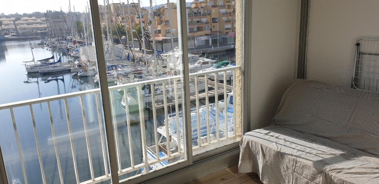 Studio Gruissan Vue Port Extérieur photo
